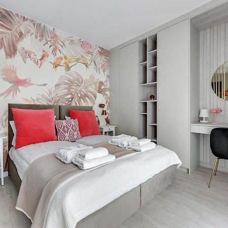 Lion Apartments - Monte Carlo Collection With Parking 索波特 外观 照片