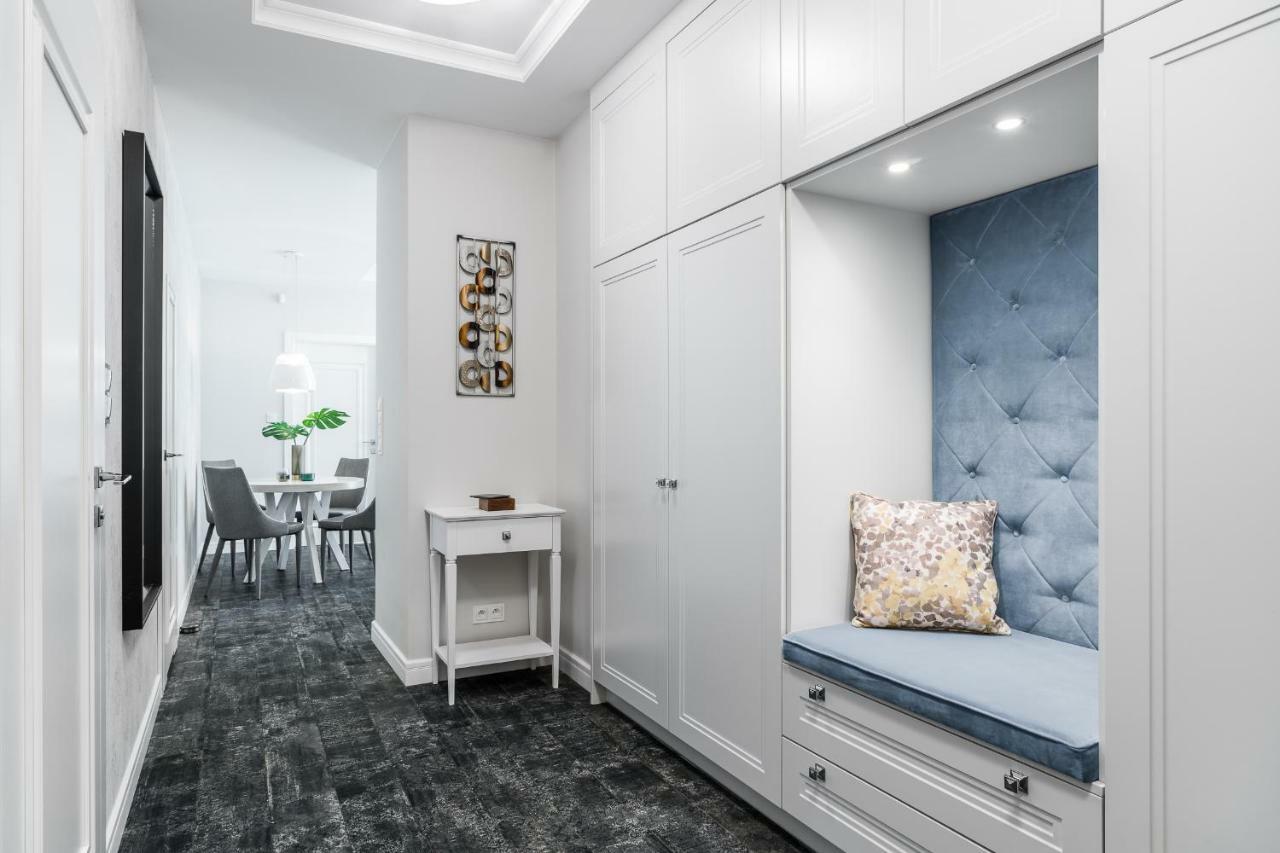 Lion Apartments - Monte Carlo Collection With Parking 索波特 外观 照片